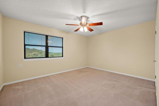 5512 Oakwood CV 162, Austin, TX 78731