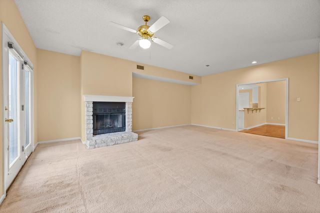 5512 Oakwood CV 162, Austin, TX 78731