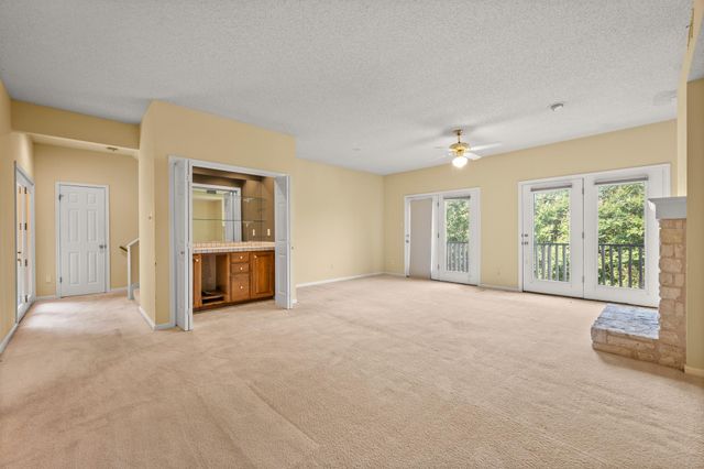 5512 Oakwood CV 162, Austin, TX 78731