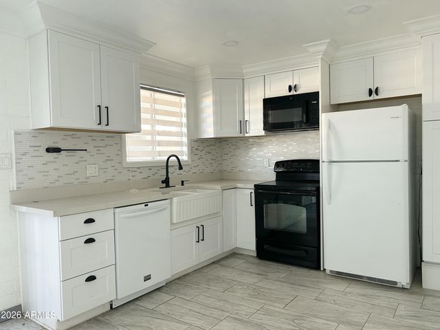 6565 N 19TH Avenue 27, Phoenix, AZ 85015