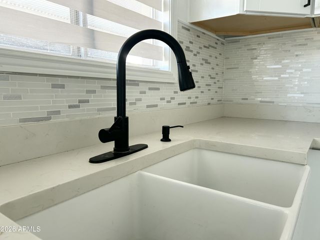 6565 N 19TH Avenue 27, Phoenix, AZ 85015