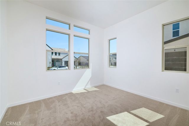 15936 Conservatory Drive, Fontana, CA 92336