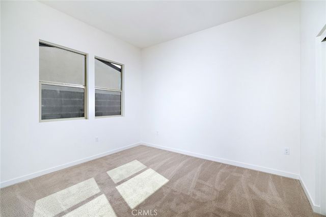 15936 Conservatory Drive, Fontana, CA 92336
