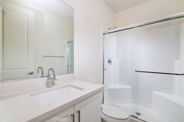 15936 Conservatory Drive, Fontana, CA 92336