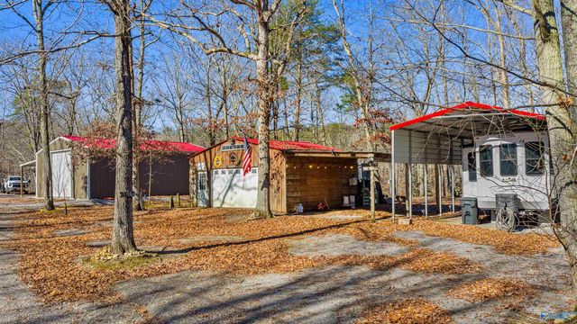 396 Road 9081, Mentone, AL 35984