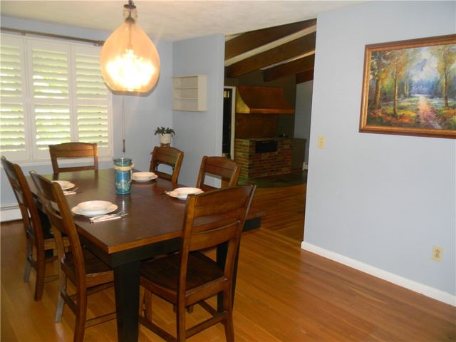 90 Quaker Drive, West Warwick, RI 02893
