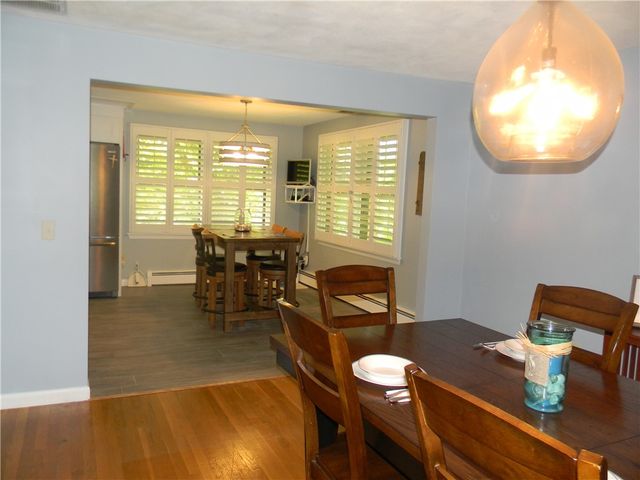 90 Quaker Drive, West Warwick, RI 02893