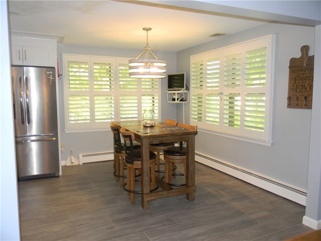 90 Quaker Drive, West Warwick, RI 02893
