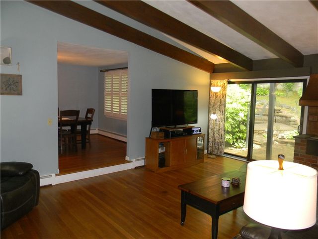 90 Quaker Drive, West Warwick, RI 02893