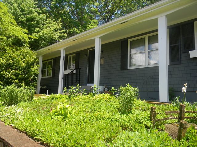 90 Quaker Drive, West Warwick, RI 02893