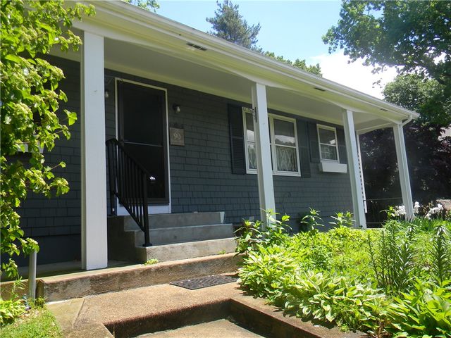 90 Quaker Drive, West Warwick, RI 02893