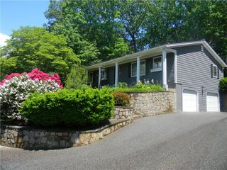 90 Quaker Drive, West Warwick, RI 02893