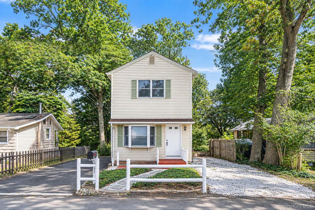 123 Denton Street, Patchogue, NY 11772