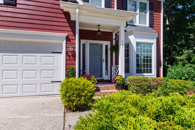 713 Linden Ridge Drive, Holly Springs, NC 27540