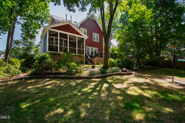 713 Linden Ridge Drive, Holly Springs, NC 27540