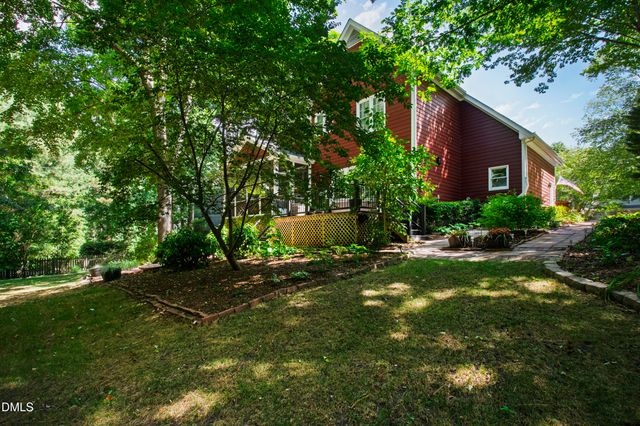 713 Linden Ridge Drive, Holly Springs, NC 27540