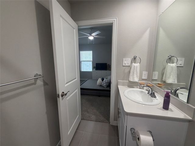 706 Easthill Drive, Princeton, TX 75071
