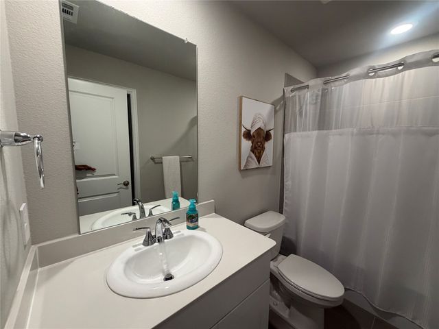 706 Easthill Drive, Princeton, TX 75071