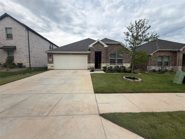 706 Easthill Drive, Princeton, TX 75071