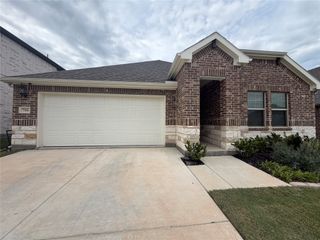 706 Easthill Drive, Princeton, TX 75071