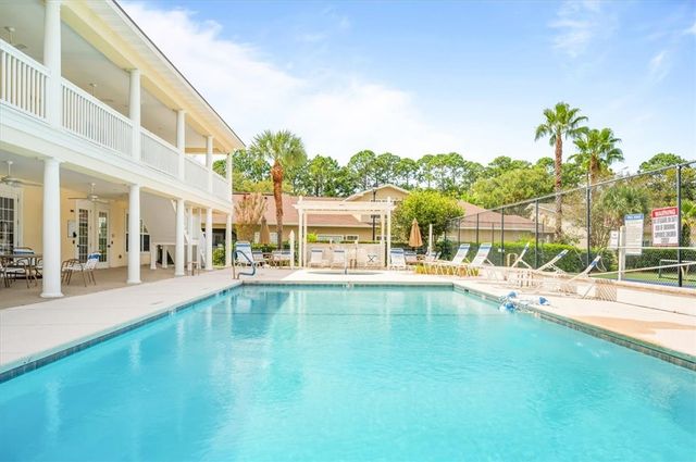 190 Peppertree Crossing Ave, Brunswick, GA 31525