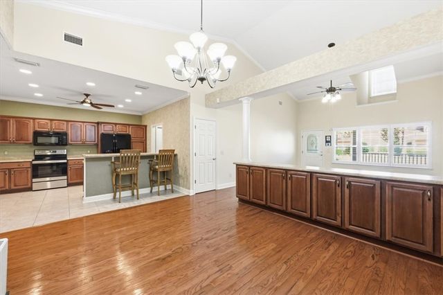 190 Peppertree Crossing Ave, Brunswick, GA 31525