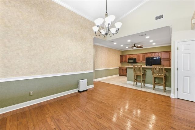 190 Peppertree Crossing Ave, Brunswick, GA 31525