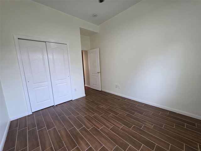 7002 Plaza Del Sol Drive D, Houston, TX 77083