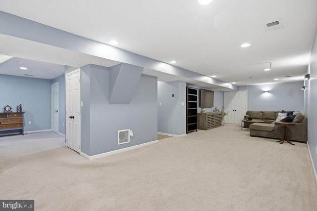 22 POCAHONTAS CT, La Plata, MD 20646