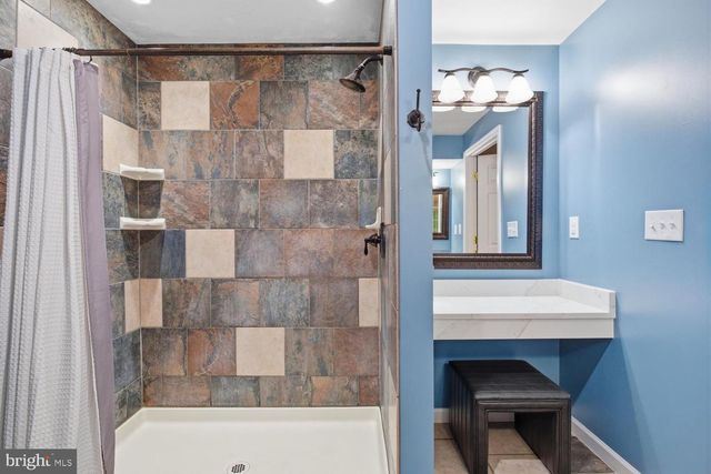 22 POCAHONTAS CT, La Plata, MD 20646