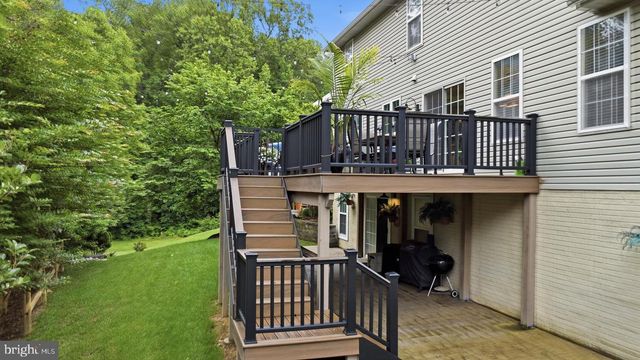22 POCAHONTAS CT, La Plata, MD 20646