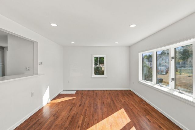 29 Windsor Rd, Beverly, MA 01915