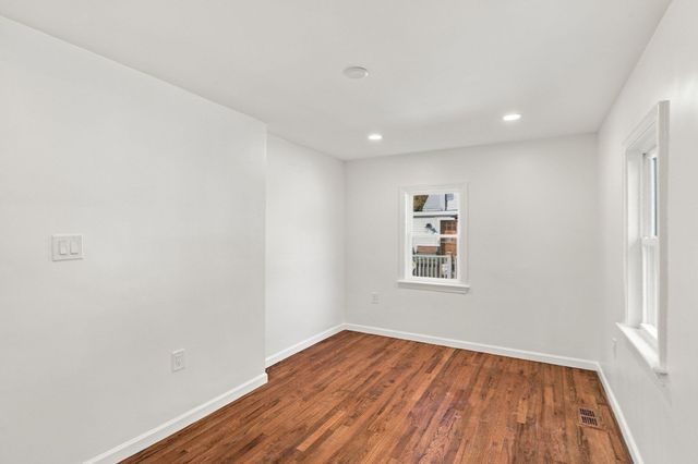 29 Windsor Rd, Beverly, MA 01915