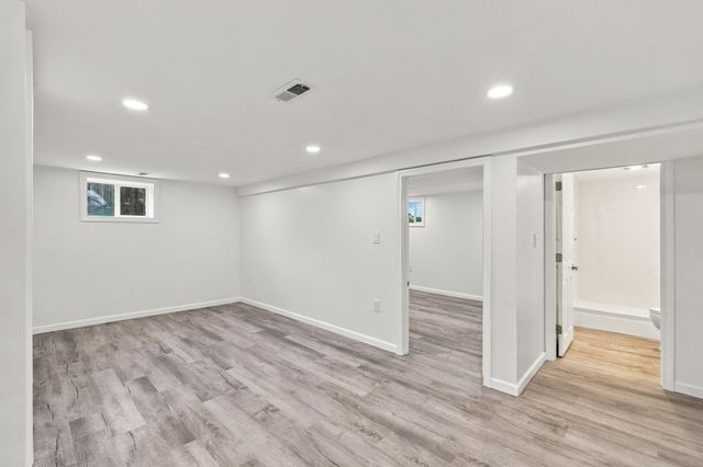29 Windsor Rd, Beverly, MA 01915