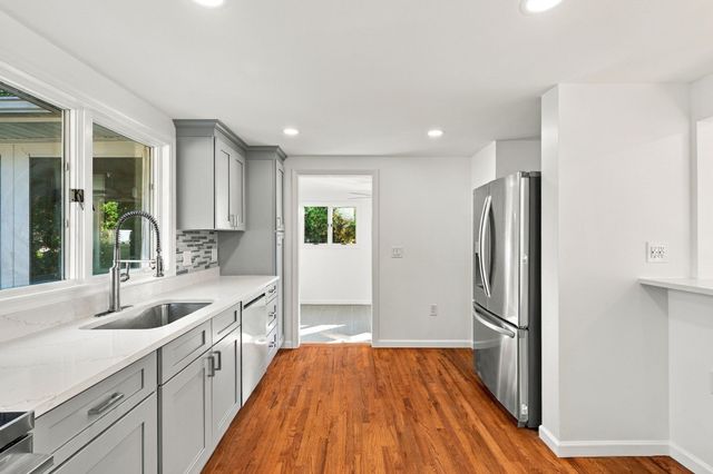 29 Windsor Rd, Beverly, MA 01915