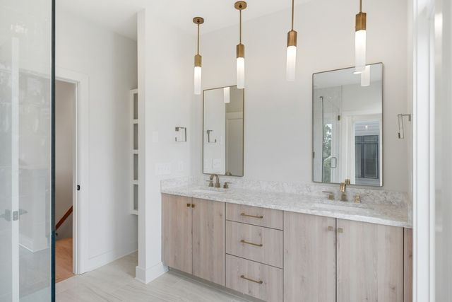 1721 6th Ave N Unit 10, Nashville, TN 37208