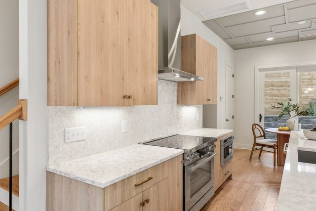 1721 6th Ave N Unit 10, Nashville, TN 37208