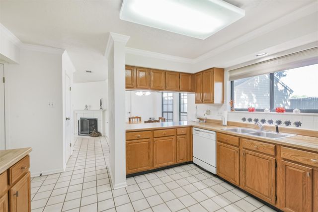 15730 Maple Manor Drive, Houston, TX 77095