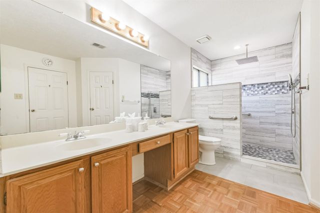 15730 Maple Manor Drive, Houston, TX 77095