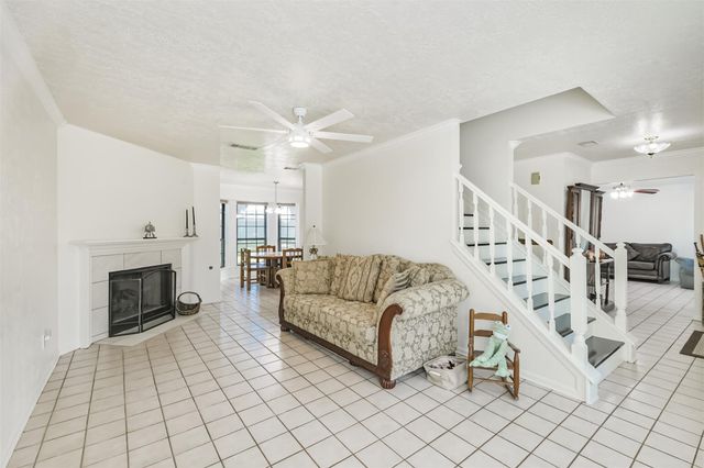 15730 Maple Manor Drive, Houston, TX 77095
