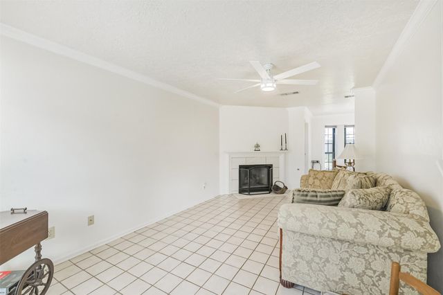 15730 Maple Manor Drive, Houston, TX 77095