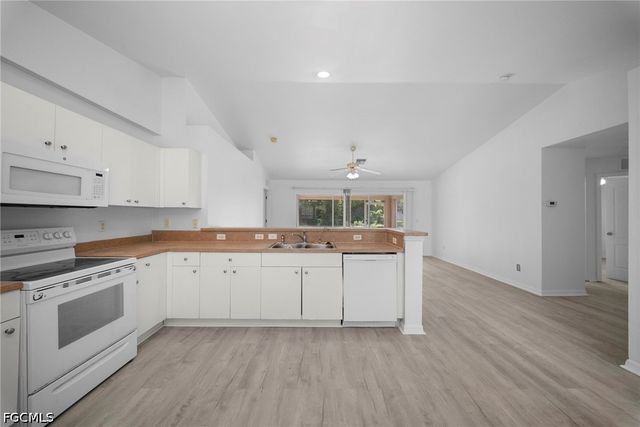 3213 17th ST SW, Lehigh Acres, FL 33976
