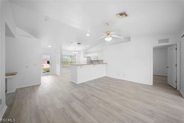 3213 17th ST SW, Lehigh Acres, FL 33976
