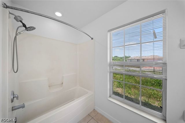 3213 17th ST SW, Lehigh Acres, FL 33976