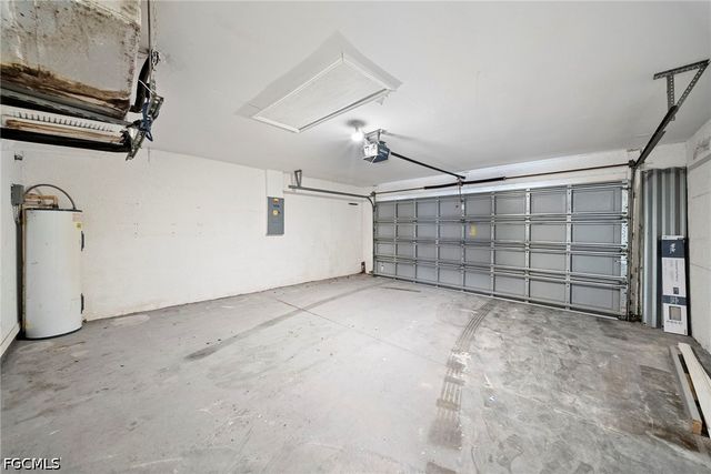 3213 17th ST SW, Lehigh Acres, FL 33976