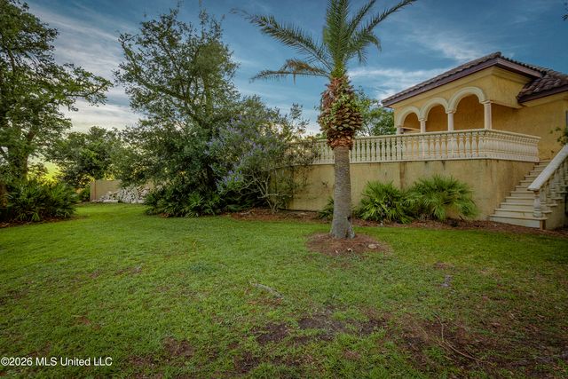 2804 Eagle Pine Drive, Ocean Springs, MS 39564