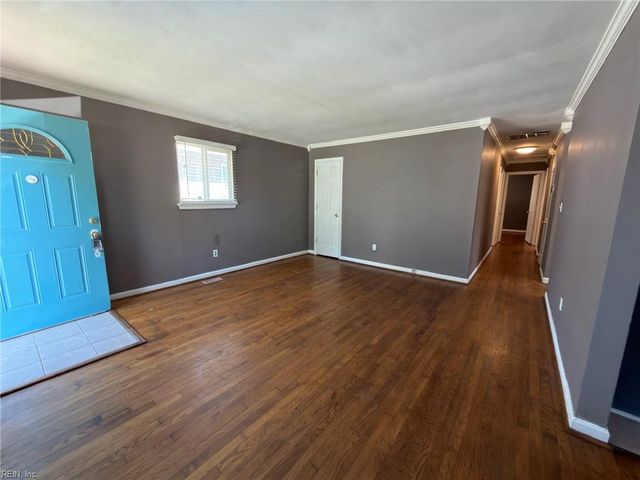 216 W Kelly AVE, Hampton, VA 23663