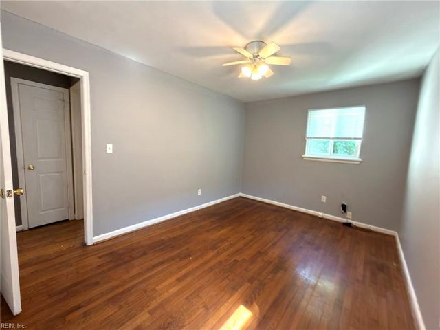 216 W Kelly AVE, Hampton, VA 23663