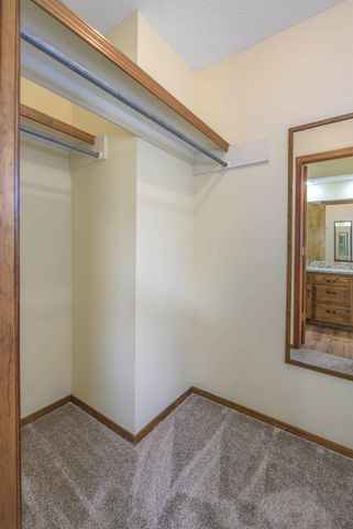 1141 E Cambridge Street, Springfield, MO 65807