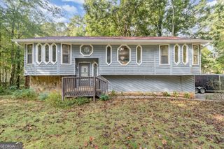 824 Cedar Lake Drive SE, Conyers, GA 30094